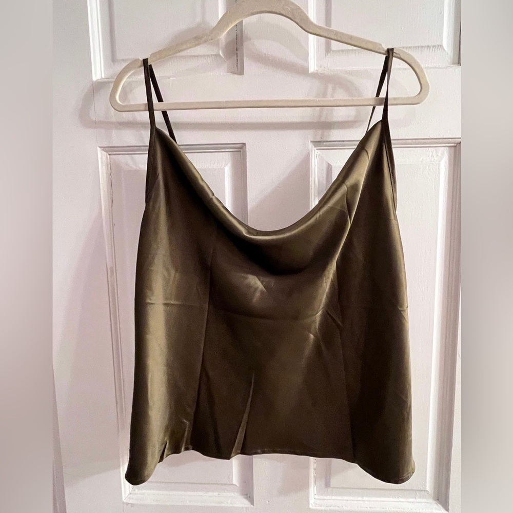 NWT khaki Silky Women’s tank top, XL (runs small)